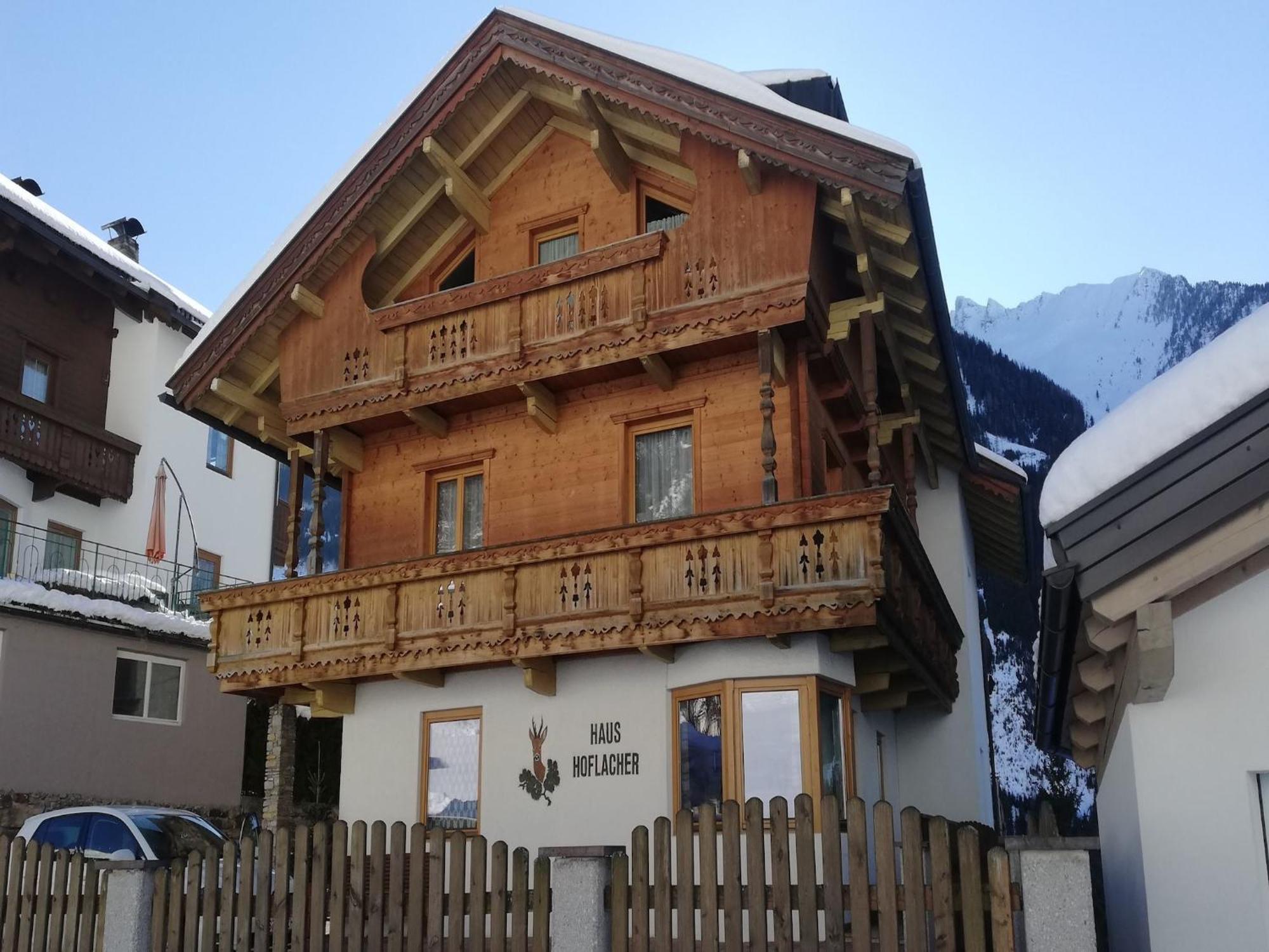 Apartment In Mayrhofen With A Balcony Екстериор снимка